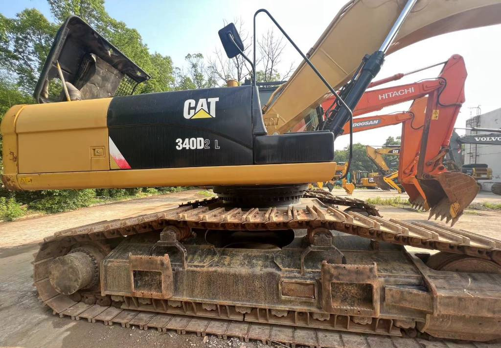 Excavadora de cadenas CATERPILLAR 340 D L: foto 8