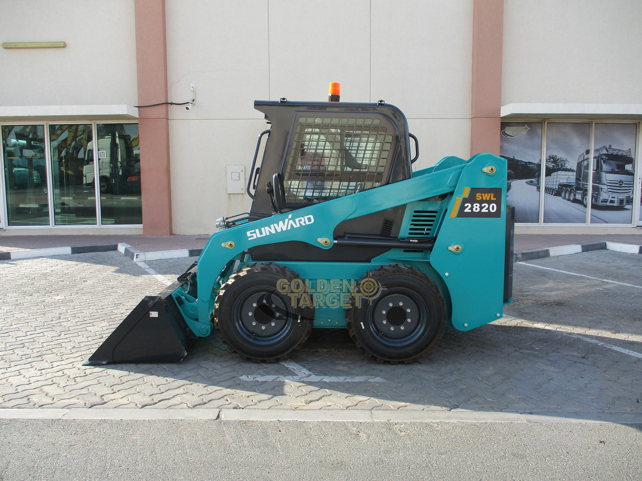 Leasing de SUNWARD SWL2820 Skid Steer SUNWARD SWL2820 Skid Steer: foto 6