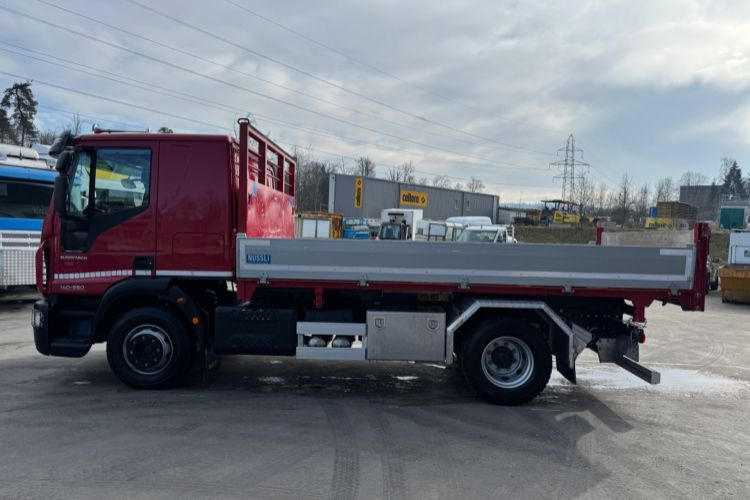 Camión volquete Iveco Eurocargo 140E28 3-Seitenkipper: foto 13