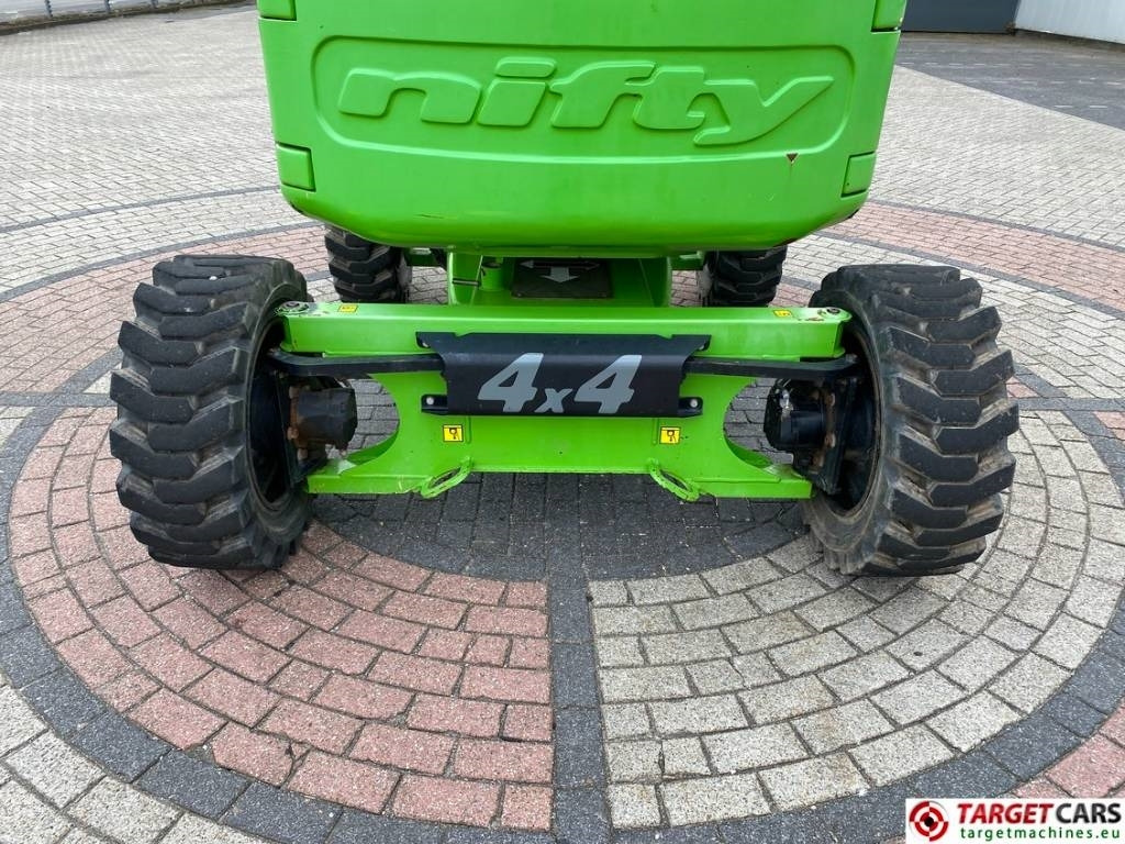 Leasing de Niftylift HR17D MKII Articulated 4x4 Diesel Boom Lift 1720cm  Niftylift HR17D MKII Articulated 4x4 Diesel Boom Lift 1720cm: foto 24