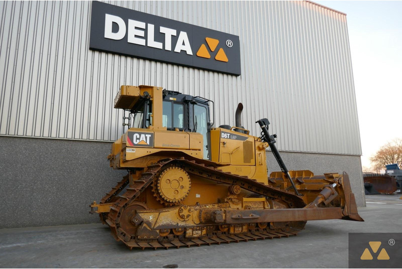 Bulldozer Caterpillar D6T LGP: foto 6