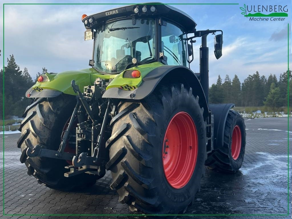 Tractor Claas Axion 850: foto 8