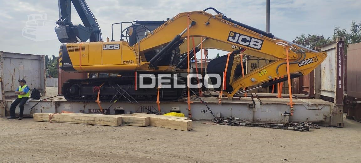 Excavadora de cadenas nuevo JCB 225 LC: foto 6