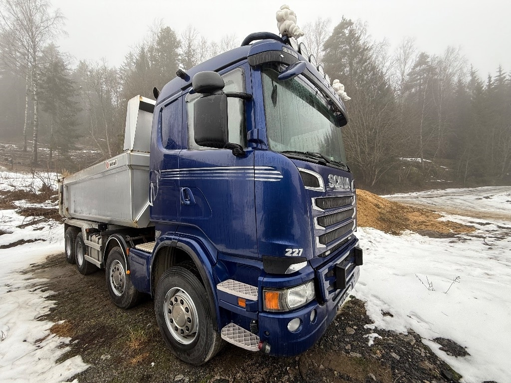 Camión volquete Scania R730CB 8X4 HHZ: foto 8