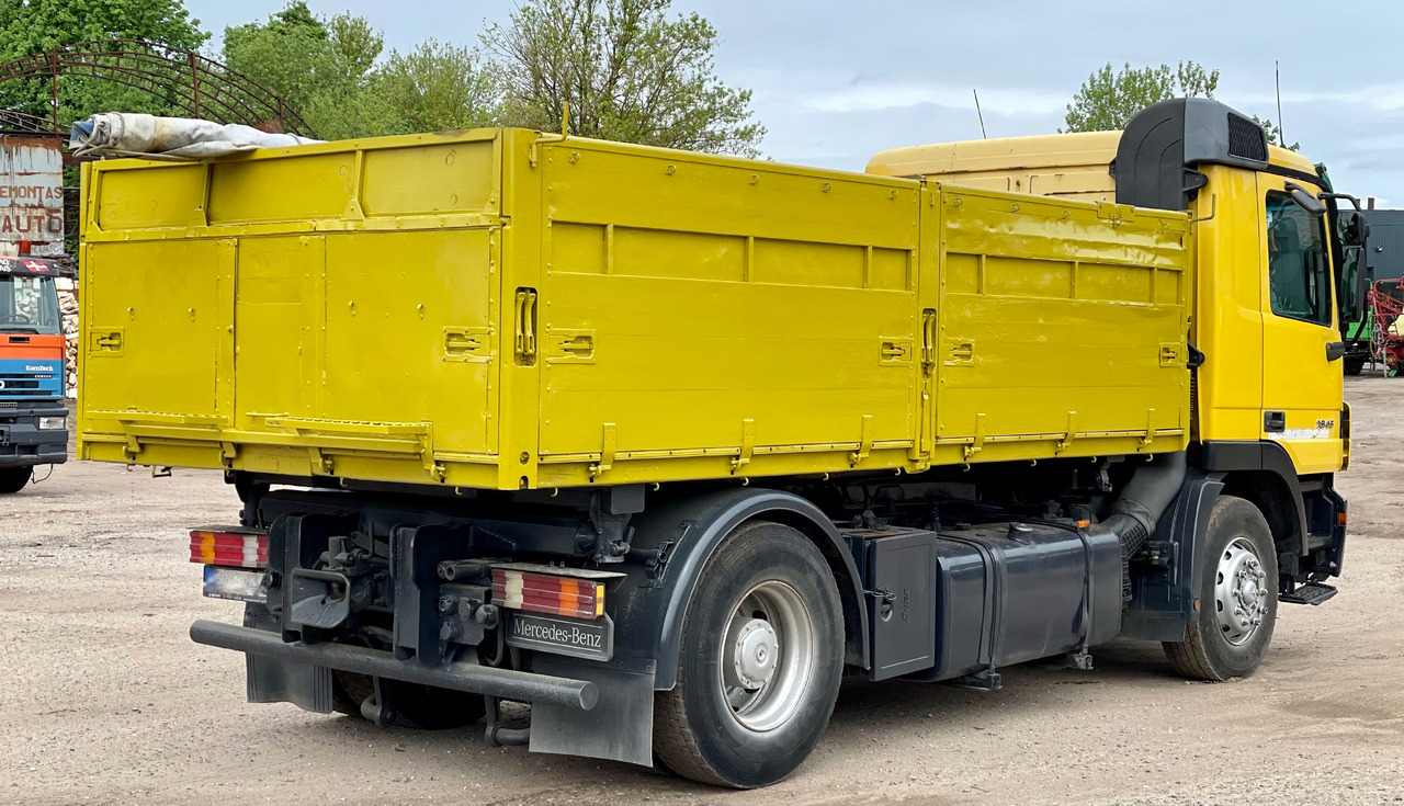 Camión volquete MERCEDES-BENZ ACTROS: foto 6