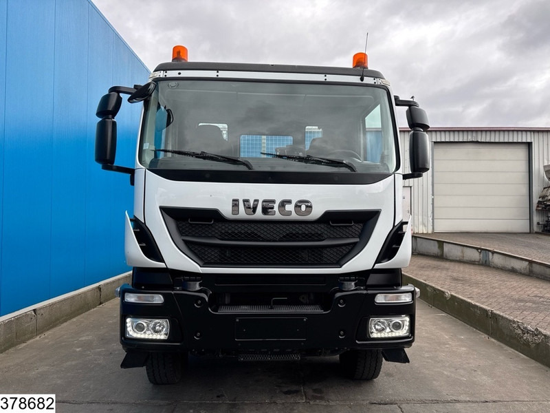 Leasing de Iveco Trakker 360 6x4, EURO 6. Palfinger, Remote Iveco Trakker 360 6x4, EURO 6. Palfinger, Remote: foto 16