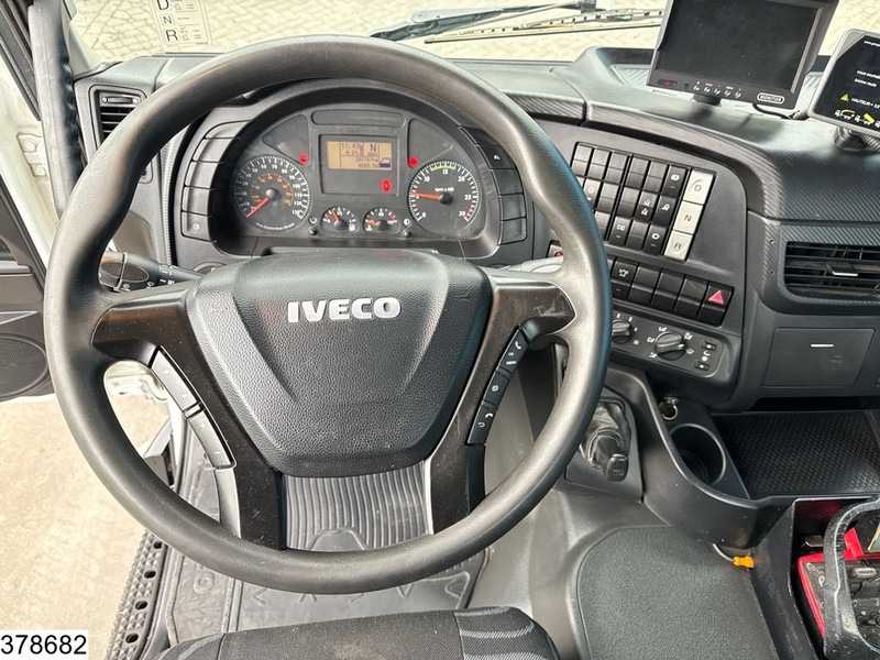 Leasing de Iveco Trakker 360 6x4, EURO 6. Palfinger, Remote Iveco Trakker 360 6x4, EURO 6. Palfinger, Remote: foto 12