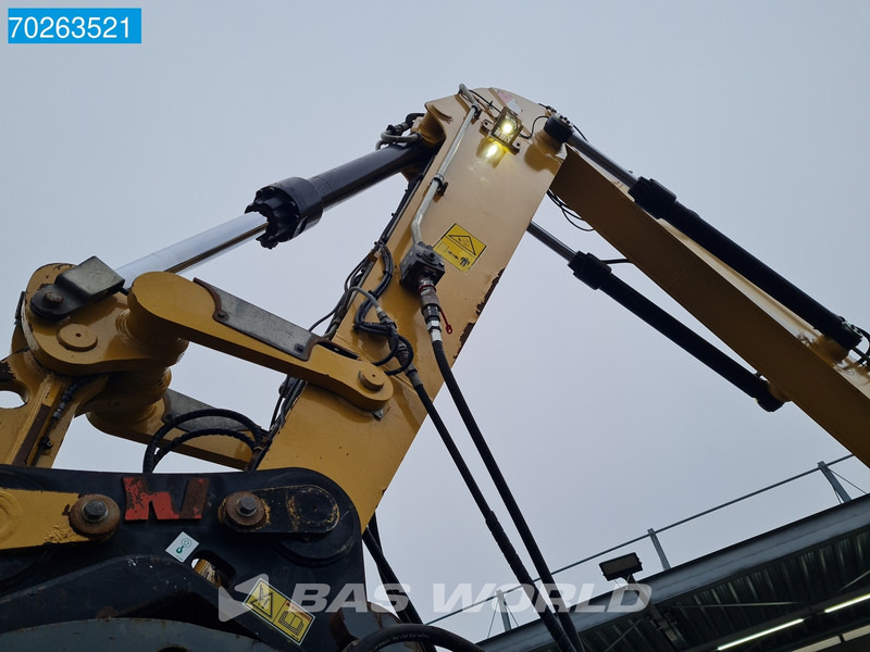 Manipulador de materiales Caterpillar MH3022: foto 16