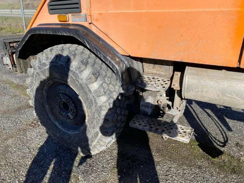 Leasing de Mercedes UNIMOG U 140 MACHINE SUISSE Mercedes UNIMOG U 140 MACHINE SUISSE: foto 37