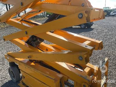 Plataforma de tijeras JLG 2630ES: foto 15