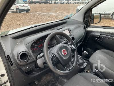 Furgón FIAT FIORINO: foto 7