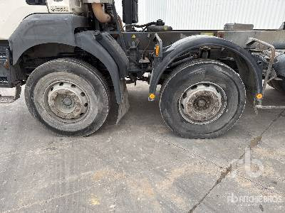 Camión volquete RENAULT KERAX 370 DCI 8x4 Camion Benne: foto 46