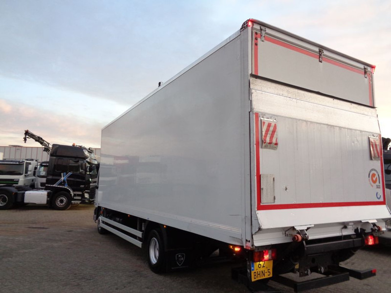 Camión caja cerrada DAF LF 45.220 + Euro 5 + Dhollandia Lift + Manual: foto 7