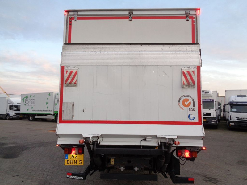 Camión caja cerrada DAF LF 45.220 + Euro 5 + Dhollandia Lift + Manual: foto 8