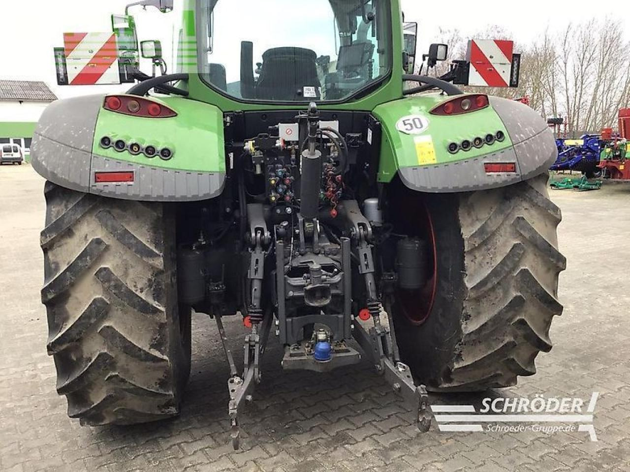 Tractor Fendt 724 vario s4 profi plus ProfiPlus: foto 9