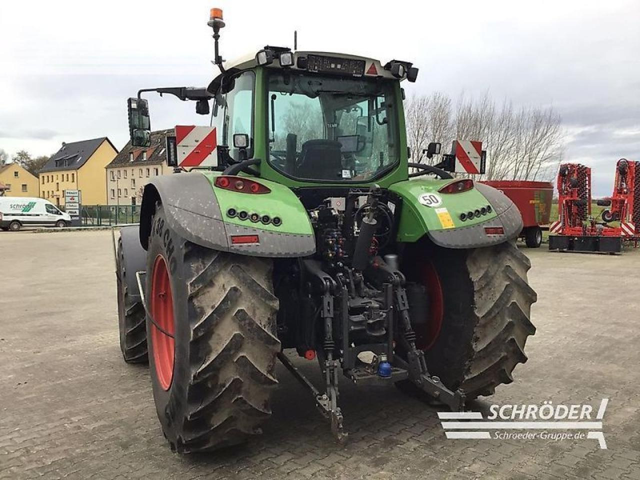 Tractor Fendt 724 vario s4 profi plus ProfiPlus: foto 6