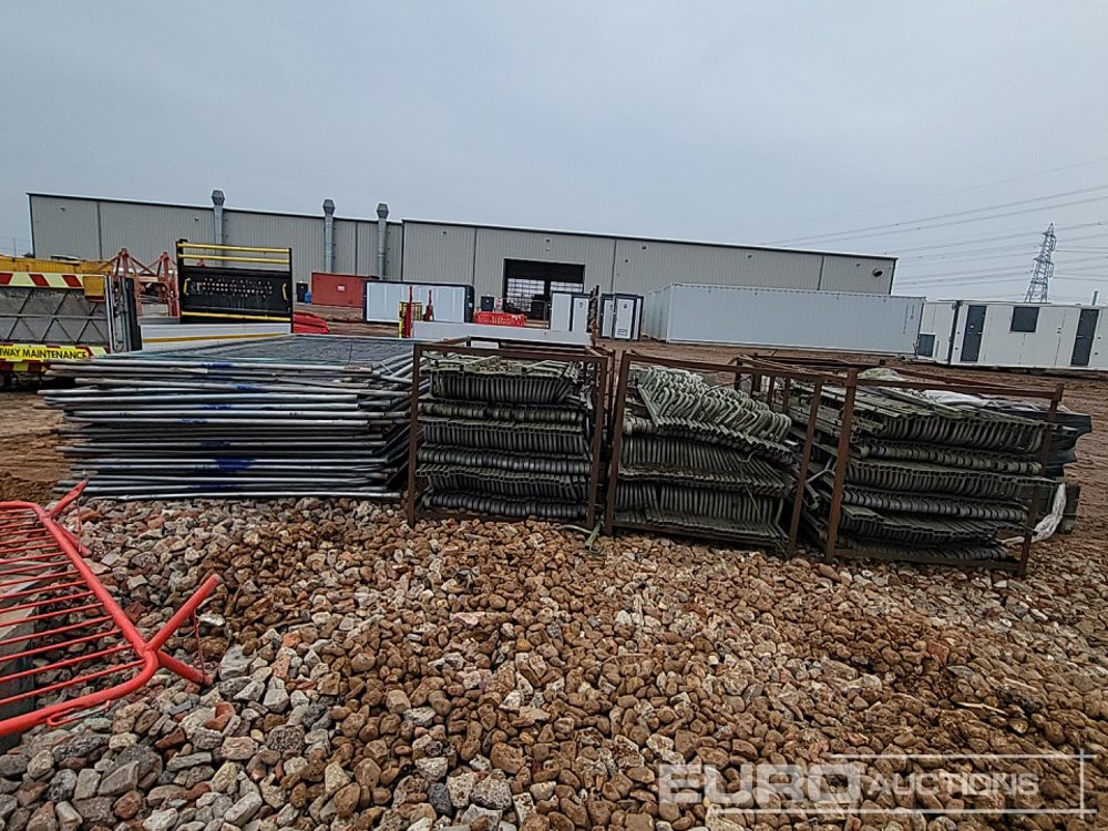 Equipo de construcción Bundle of Heras Fencing, Pallet of Heras Fencing Feet (2 of), Stillage of Basket Hooks ( 5 of): foto 6