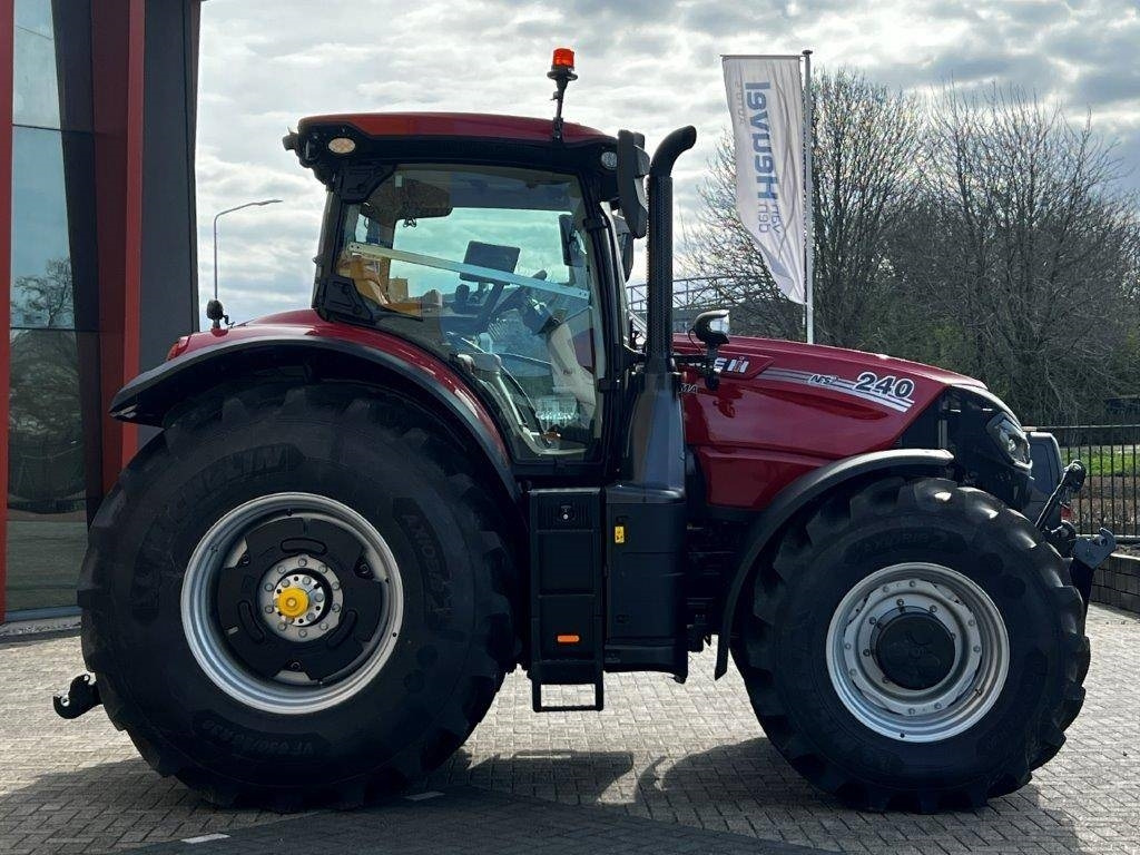 Leasing de Case IH PUMA 240CVX, AFS Connect, 2024, frontlinkage, GPS!  Case IH PUMA 240CVX, AFS Connect, 2024, frontlinkage, GPS!: foto 13